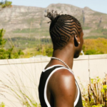 Seyi Vibez - Won Pe Mi Logo